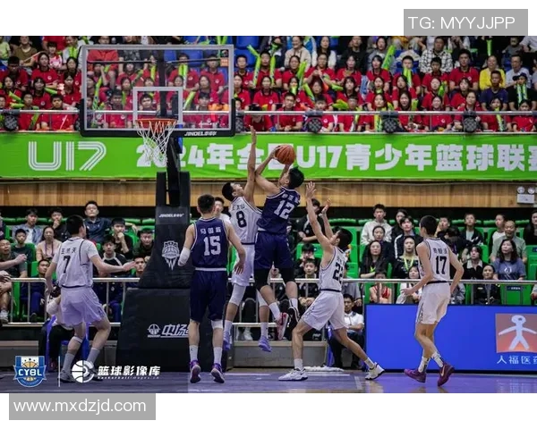 上海篮球队在城市联赛中的灵活性表现与战术创新分析