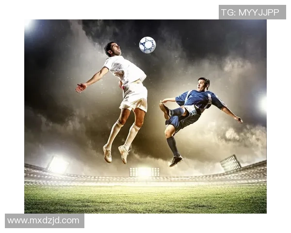 足球明星之间的默契配合瞬间展现团队精神与个人魅力的完美结合