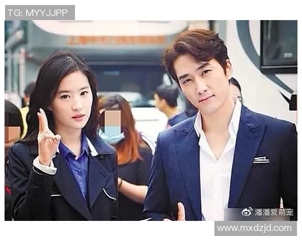 好莱坞明星与足球巨星亲密合影展现跨界魅力与友谊的精彩瞬间